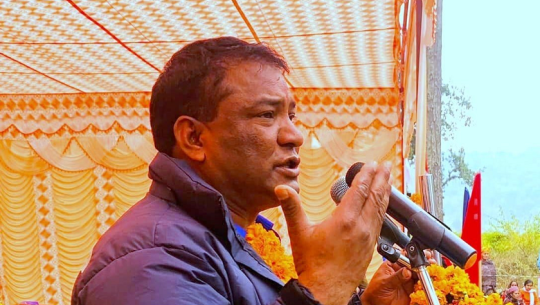 पूर्वसांसदविरुद्ध पक्राउ पुर्जी, चार महिनादेखि फरार