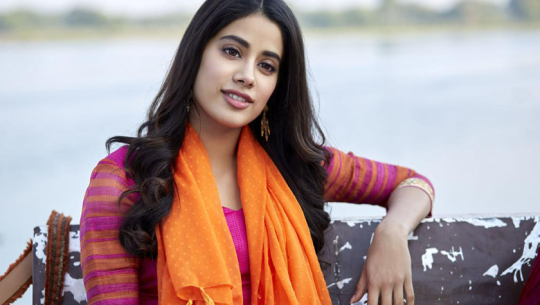 ब्वाइफ्रेण्डले ‘चिकन सलाद’ अर्डर नगरेकै भन्दै ब्रेकअप