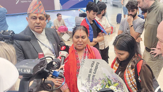 राष्ट्रसंघसम्म जान इजरायल पुगे विपिनका आमा र बहिनी