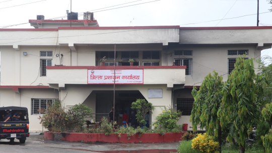 कैलालीका सिडिओको अध्यक्षतामा बस्यो बैठक, खाद्यलाई शीघ्र धान खरिद थाल्न आग्रह