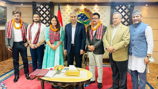 भुवन केसी र श्वेता खड्का काँग्रेसमा प्रवेश