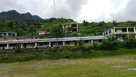 दार्चुलाका छात्राहरुमा अज्ञात रोग देखिएपछि विद्यालय बन्द