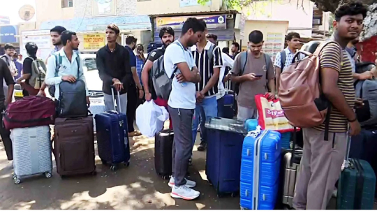 केआईआईटीबाट १ सय ५९ विद्यार्थी फर्किए