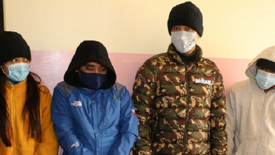 र्‍यापर आशिष राना ‘लाउरे’ सहित ४ जनालाई थप १७ दिन हिरासतमा राख्न अनुमति