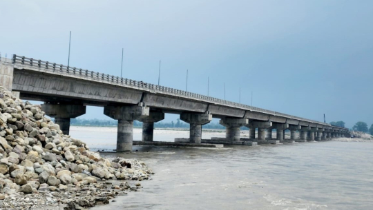 महाकाली पुलको काम तीन महिनादेखि बन्द