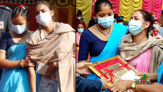 बायाँ पूजा विक, दायाँ खिमा लामा 