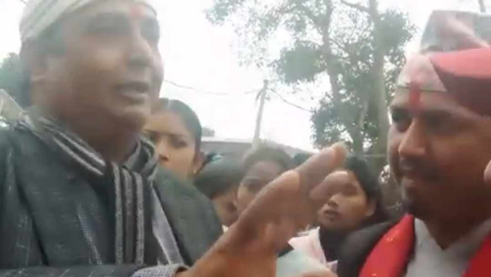 कञ्चनपुरमा ‘देवी’ आएकी विद्यार्थीलाई शिक्षकले कुटे