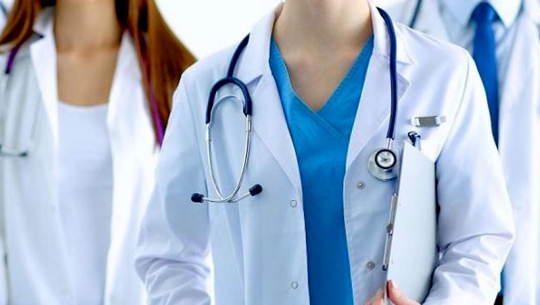 सुदूरपश्चिमका अटेरी नर्सिङ कलेजः अस्पताल सञ्चालन नगर्ने, ‘भर्ना गर्न देऊ’ भन्ने