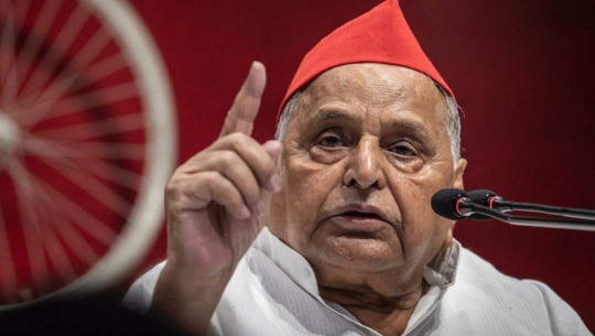 युपीका पूर्वमुख्यमन्त्री मुलायमसिंह यादव रहेनन्