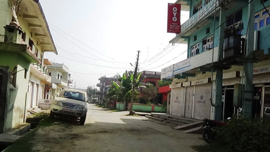 पुर्वीचौकी गाउँपालिकाको गाडी धनगढीमा थन्काईयो, अध्यक्षको नीजि गाडी भाडा तिरेर प्रयोग गरिदै