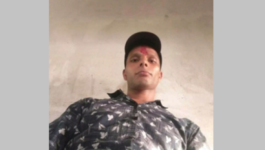 रुखको फेदी नै मेरो घर