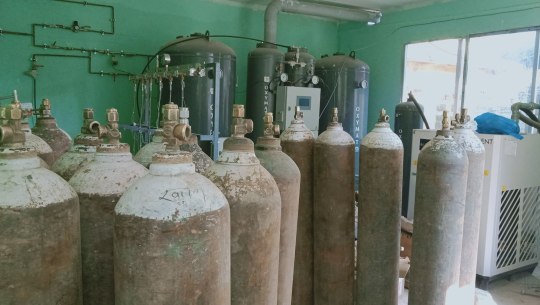 सेती प्रादेशिक अस्पतालमा अक्सिजन प्लान्ट जडान गरिदै