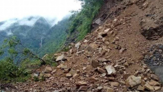 One missing, two injured in landslide in Bajura