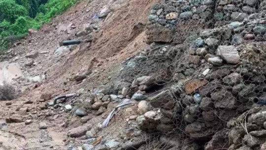 झापामा भदौमा २५ विपद्का घटना, उन्नाइस लाख बढीको क्षति