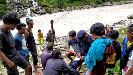 ‘मालघाटमा पुल बनेको भए जयसिंहले ज्यान गुमाउने थिएनन्’