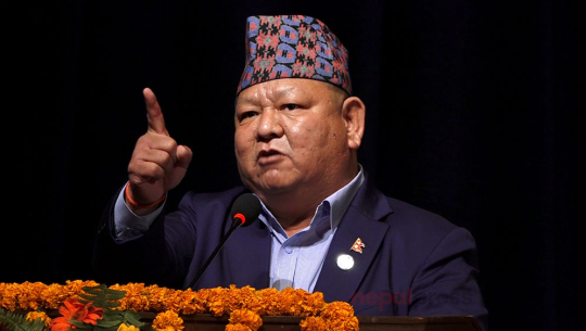  धनगढी विमानस्थललाई क्षेत्रीय विमानस्थल बनाउने प्रेमबहादुर आलको प्रतिबद्धता