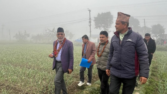 कृषि बालीमा धेरै विषादी प्रयोग नगर्न कृषिमन्त्रीको आग्रह