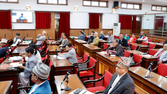 राष्ट्रियसभामा मुस्लिम आयोगको प्रतिवेदन प्रस्तुत गर्दै प्रधानमन्त्री