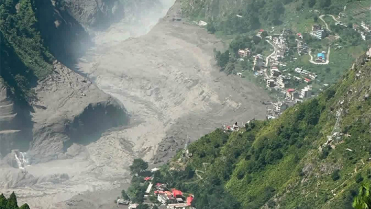 नेपालका दुई नदीको संगममा ठुलो ताल, आगामी तीन दिनमा फुट्न सक्ने चीनकाे चेतावनी 