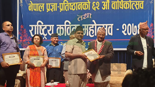 राष्ट्रिय कविता महोत्सवमा डोटीका कवि भण्डारीको कविता द्वितीय