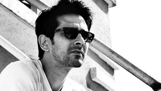 भारतमा अर्का अभिनेताले गरे आत्महत्या