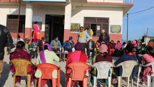  पाटन नगरपालिकाले वडामै पुगेर योजना सम्झौता गर्दै