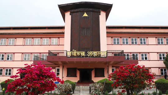 सुकुम्बासी बस्ती हटाउने प्रक्रिया बारे कागजात झिकाउन सर्वोच्चको आदेश