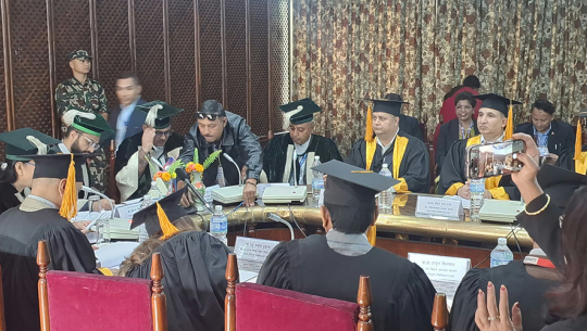 क्यालेन्डर पालना नगरे त्रिवि पदाधिकारीले सार्वजनिक रूपमा कारण देखाउनुपर्छः मन्त्री पोखरेल