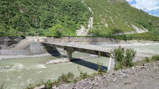 सेती नदीमा नुहाउने क्रममा युवक बेपत्ता