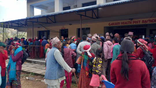 विरामी खोज्दै ‘गाउँघरमा चिकित्सक कार्यक्रम’