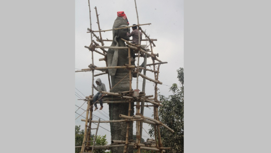 चन्दा सङ्कलन गरी ३३ फिट अग्लो शिव मूर्ति निर्माण हुँदै