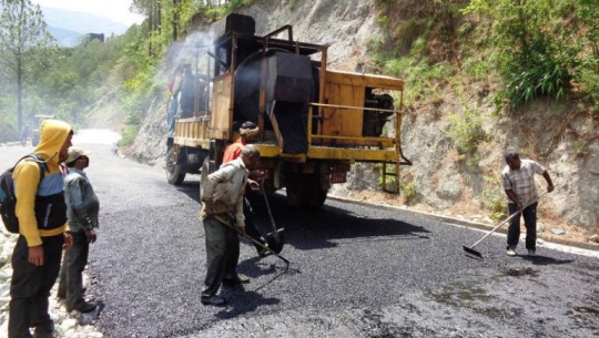 शुक्लाफाँटामा एक वर्षमा एघार किलोमिटर सडक स्तरोन्नति