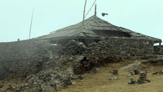 संरक्षण नहुँदा भोजपुरको ‘ टेम्केसिद्ध मन्दिर’ जीर्ण