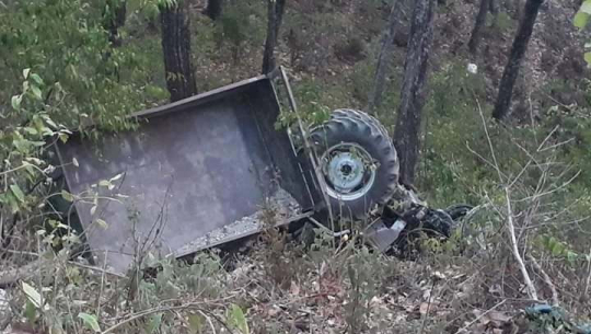 दार्चुलामा ट्र्याक्टर दुर्घटना, दुई जनाको मृत्यु
