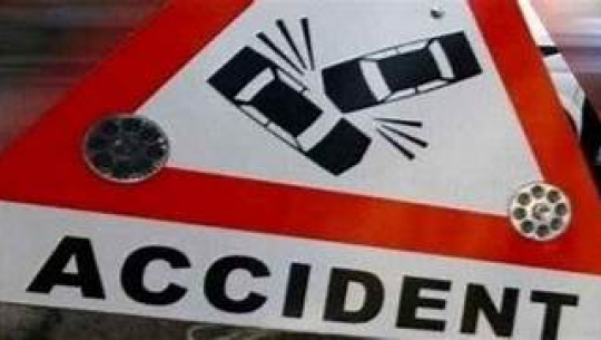 विद्युतीय रिक्साको ठक्करबाट कैलालीमा एक बालिका गम्भीर घाईते