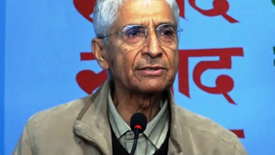 बिरामीलाई परीक्षण बिनै फर्काईयोः वरिष्ट डा. दीक्षित