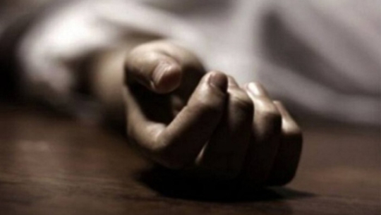 बाजुरामा बाटोमा लडेर एक जनाको मृत्यु