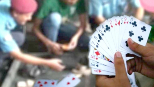 दार्चुलामा ७ जना जुवाडे नगदसहित पक्राउ