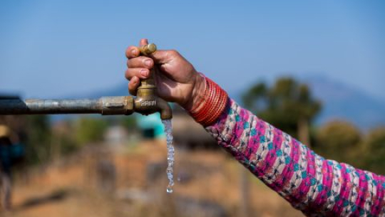 डडेल्धुराको अमरगढीमा अझै पनि दलित र गैह्रदलितका अलग अलग धारा !