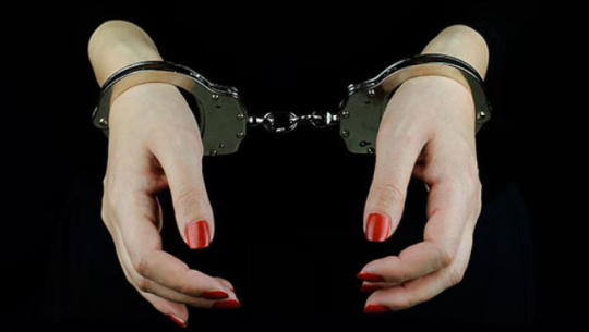 गर्भपतन मुद्दामा फरार डोटीकी एक महिला पक्राउ